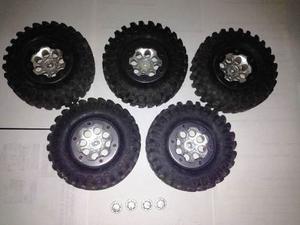 5 Cauchos Y Rines Axial Ripsaw 1.9 Con Beadlock Y 4 Copas