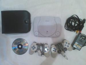 Playstation One (ps One) Chipeado Con Accesorios