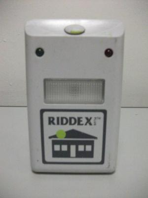 Riddex I Repele/roedores/hormigas/cucarachas/insectos Usado