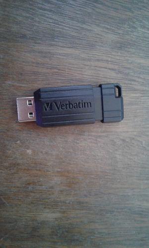 Pendrive 64 Gb Verbatin