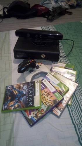 Xbox 360 Slim 4gb + Disco Duro 120gb+controles+kinect+juegos
