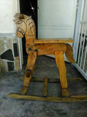 Caballo Mercedor De Madera