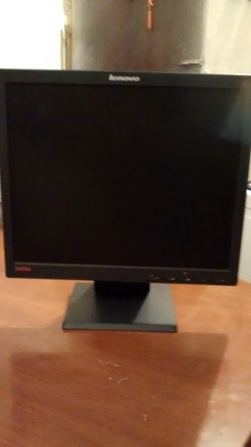 Monitor Lenovo 17 Thinkvision Modelo -ae1, Usado En Exc