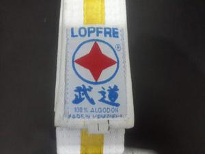 Cinturon Blanco Raya Amarilla Marca Lopfre Talla cms