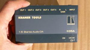 Distribuidor De Audio Amplificador Kramer 105a 12v
