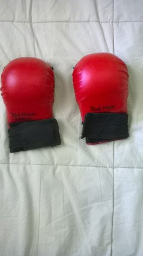 Guantes De Combate Karate Talla S Infantil. Excelente Estado