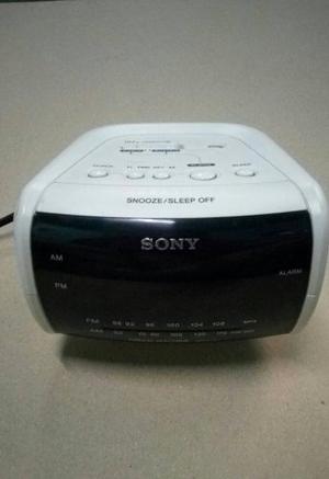 Radio Despertador Sony