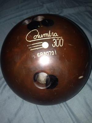 Pelota De Bowling Marca Columbia 300