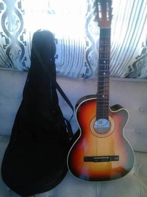 Guitarra Acústica Marca Latin Music Con Forro