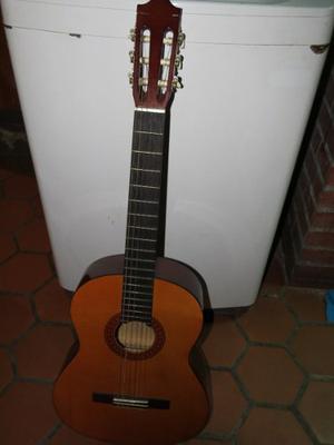 Guitarra Acustica Yamaha Con Forro