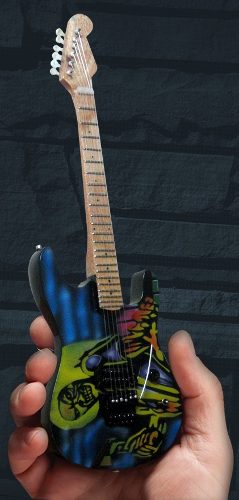 Guitarra Escala Iron Maiden Fender Coleccion