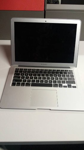 Apple Macbook Air 13, Early  Perfecto Estado.