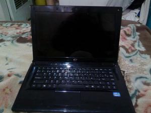 Laptop I3 Pantalla Mala