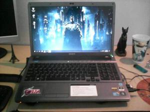 Laptop. Sony Vaio Serie, F p Display With Blu-ray Driver