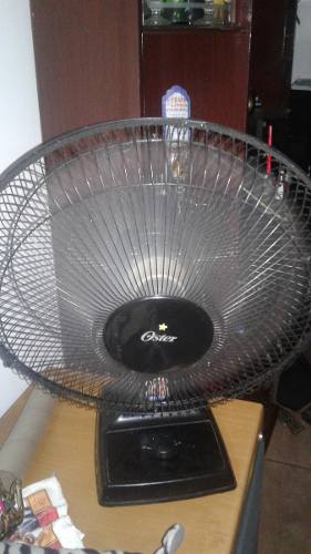 Ventilador Marca Oster De Mesa Usado