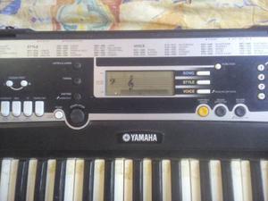 Teclado Yamaha Ypt-210