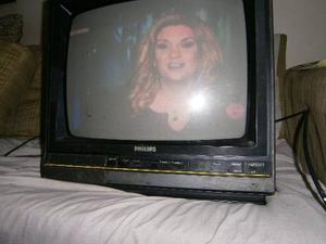 Televisor Philips De 21 Pulgas No Tiene Contro Solo Ese