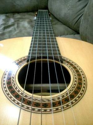 Guitarra Electroclasica Alvaro Modelo 57e