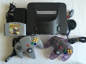 Nintendo 64 + Sus Cables + 2 Controles Y Mario Kart