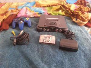 Vendo Nintendo 64 +1 Control +cables