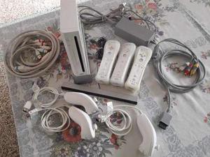 Consola Nintendo Wii + 7 Juegos Y 3 Controles