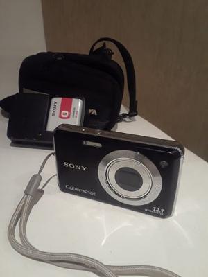 Camara Sony Cyber-shot. 12.1 Mega Pixels