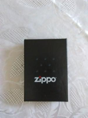 Encendedor Zippo Original. Edición Especial Marlboro