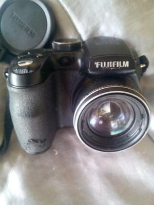 Excelente Camara Fujifilm Digital