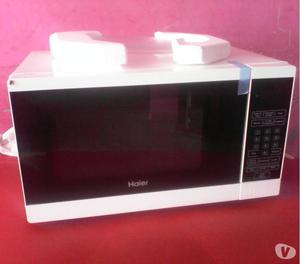 Se vende horno microondas