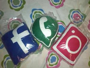 Cojines Redes Sociales, Facebook, Whatsapp, Instagram!!!