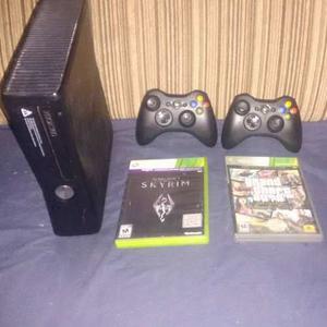 Xbox 360 Con Kinect. Poco Uso. Moneda Nacional O Dolars