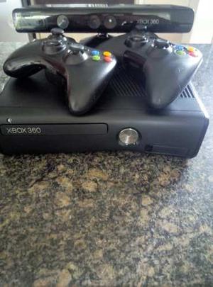 Xbox gb + Kinect+ 2 Controles + 8 Juegos