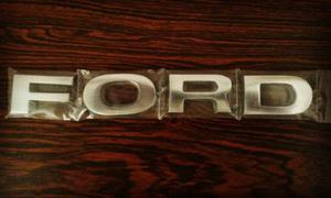 Emblema Ford Letras Medianas De Metal Pulido