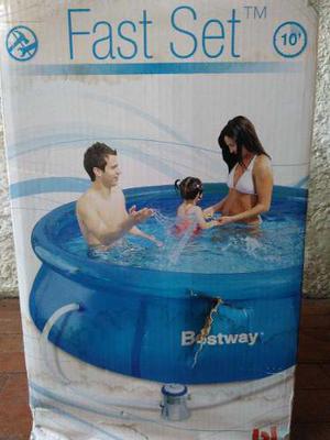 Piscina Bestway. Fastset. Poco Uso.