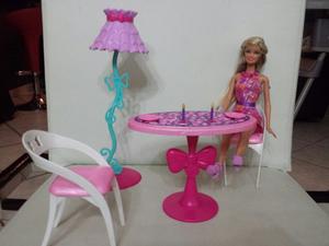 Barbie Casa Glam, Comedor