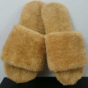 Pantuflas Peludas Para El Descanso De Los Pies