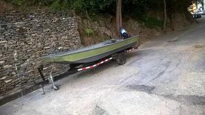 Tracker O Bote De Pesca Con Motor 40 Hp