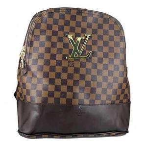 Las carteras Louis Vuitton… Van a comprar las mejores imitaciones a Dubái»,  dicen en Zona de Estrellas y afirman que las de Barrientos y Sukni «son  originales» Glamorama