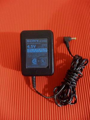 Adaptador-cargador Sony..4.5v.