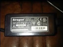 Cargador Laptop Siragon Mm V100