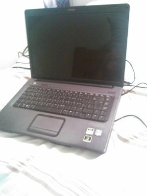 Compaq Presario F500 + Morral Porta Laptop Negociable