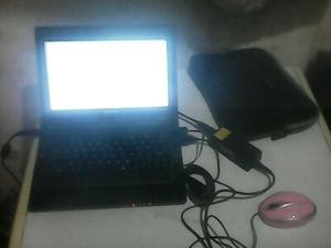 Mini Laptop Toshiba Nb 505 Activa Vendo O Cambio