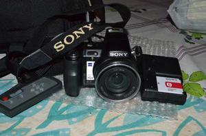 Camara Semiprofesional Sony Modelo Dsc-h7