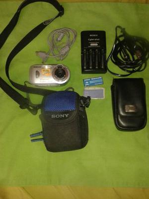 Camara Sony Cybert-shot (cargador Original,estuche Viajero)