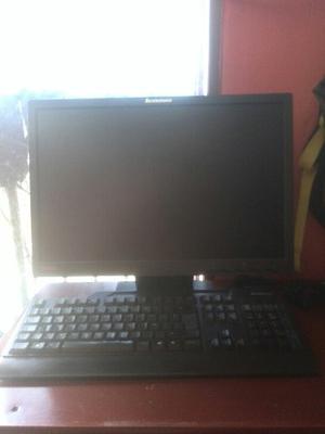 Monitor Lenovo Lcd 19 Modelo L197wa Con Teclado