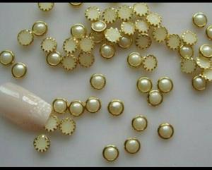 Perlas Con Borde Dorado De 50 Unidades