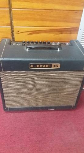 Amplificador Line 6 Dt25