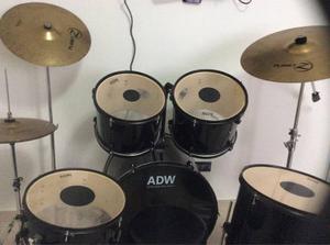 Bateria Acústica American Drums Works, Con Platillos Planet
