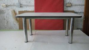 Mesa De Formica Blanca, Patas Cromadas. Usada