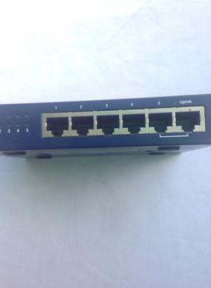 Switch De 5 Puertos Fast Ethernet